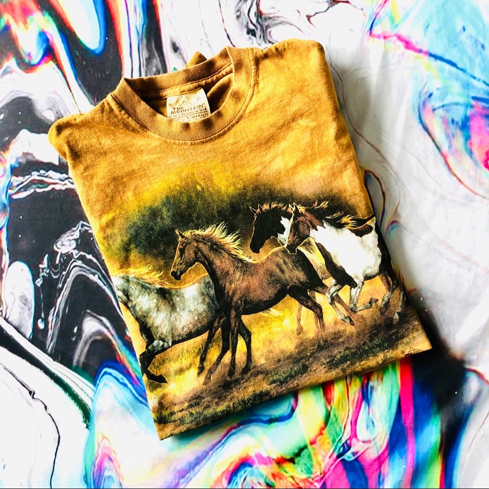 The Mountain Wild Horses T shirt Unisex